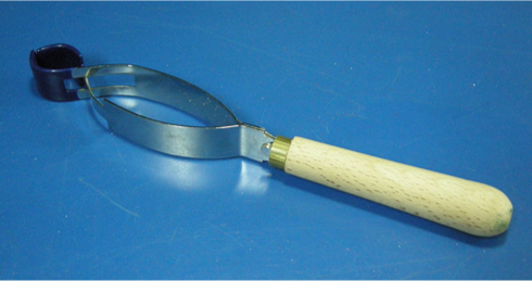 TEST TUBE HOLDER TEST TUBE HOLDER